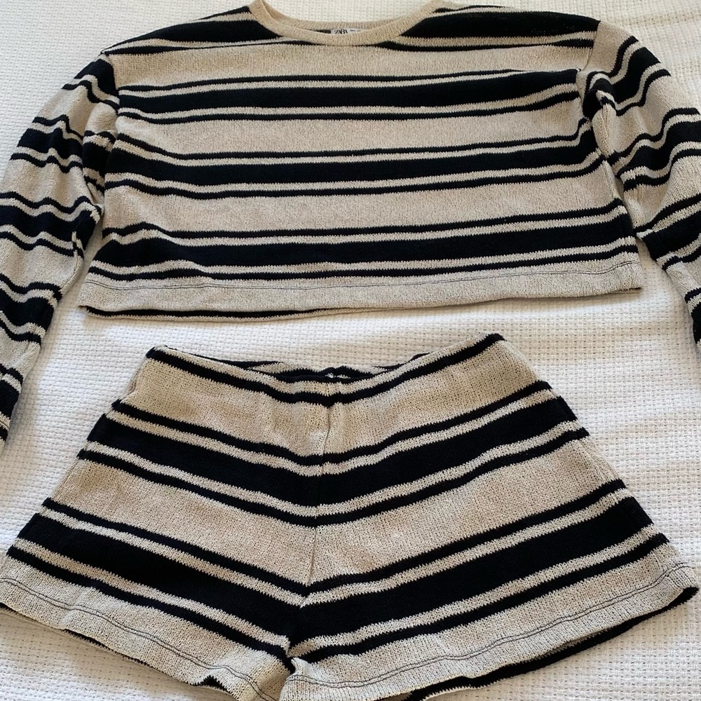 Zara rustic striped sweater shorts set